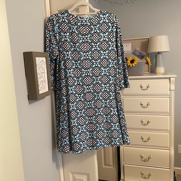 CROWN & Ivy Dress - Picture 5 of 8